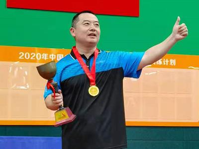 第96届武汉理工乒乓球俱乐部纪念武汉抗疫保卫战胜利一周年暨四月单打排位赛冠军：朱努